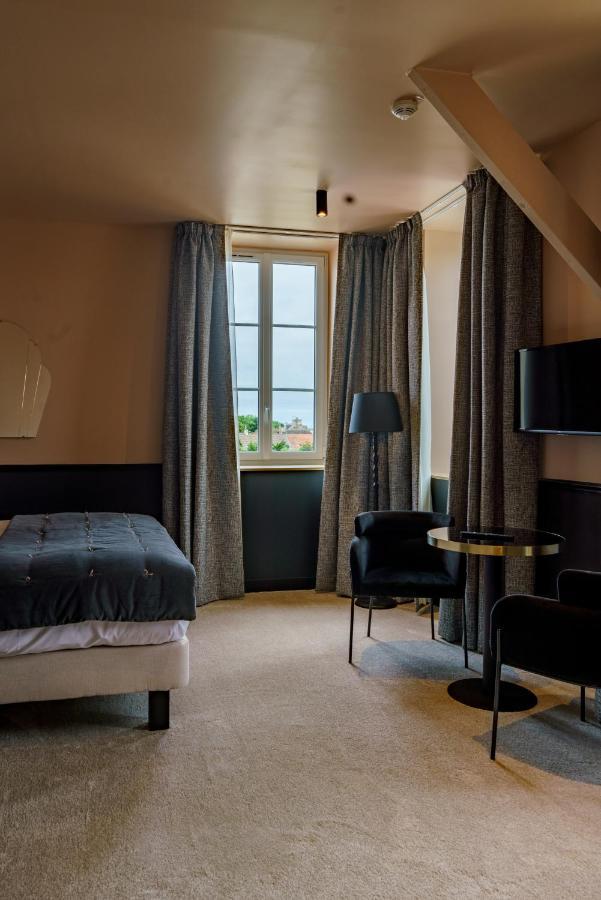 Hotel De La Plage Lion-sur-Mer Eksteriør billede